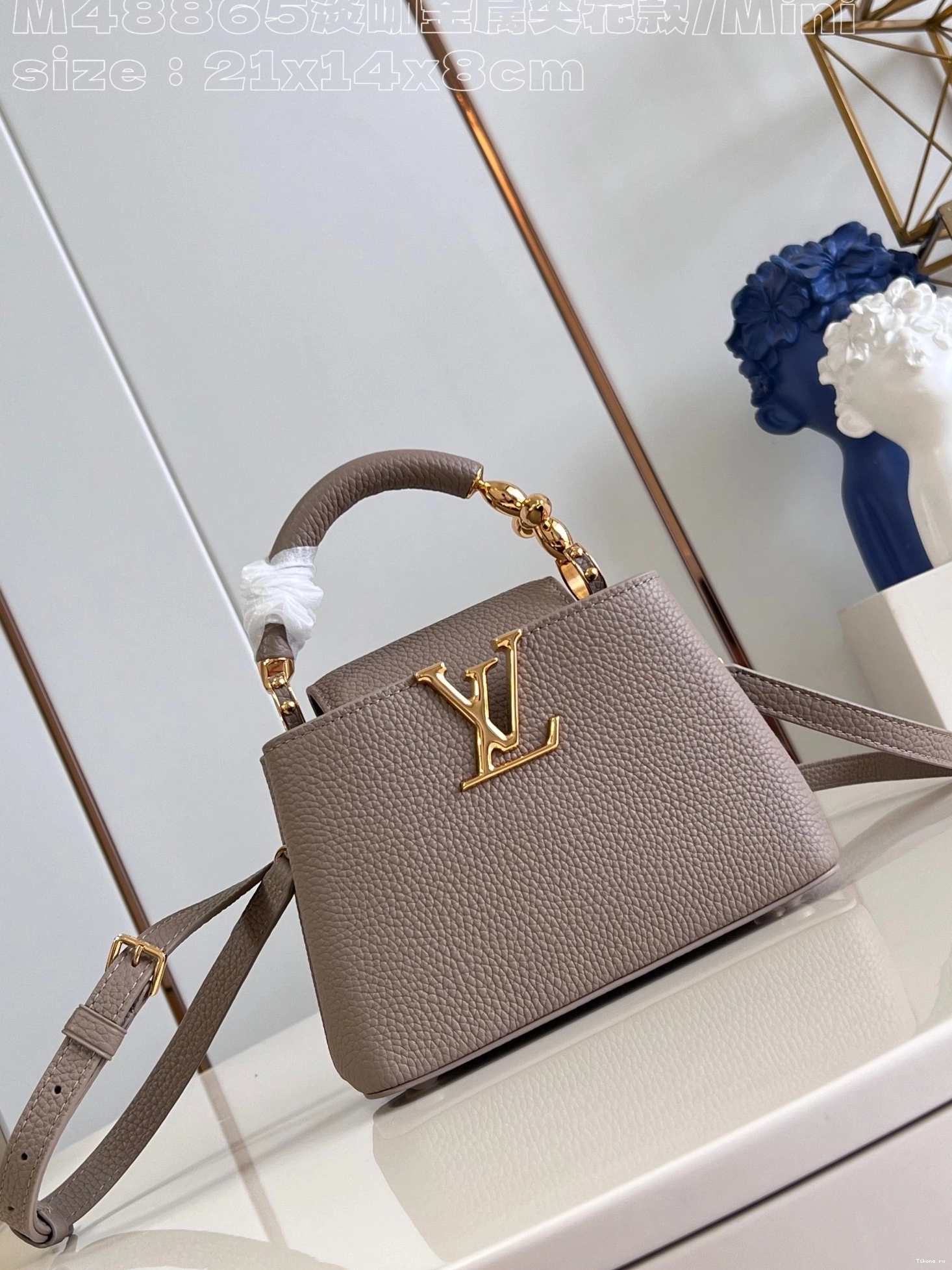 Cheap MINI-21*14*8CM VUITTON LOUIS CAPUCINES 0803